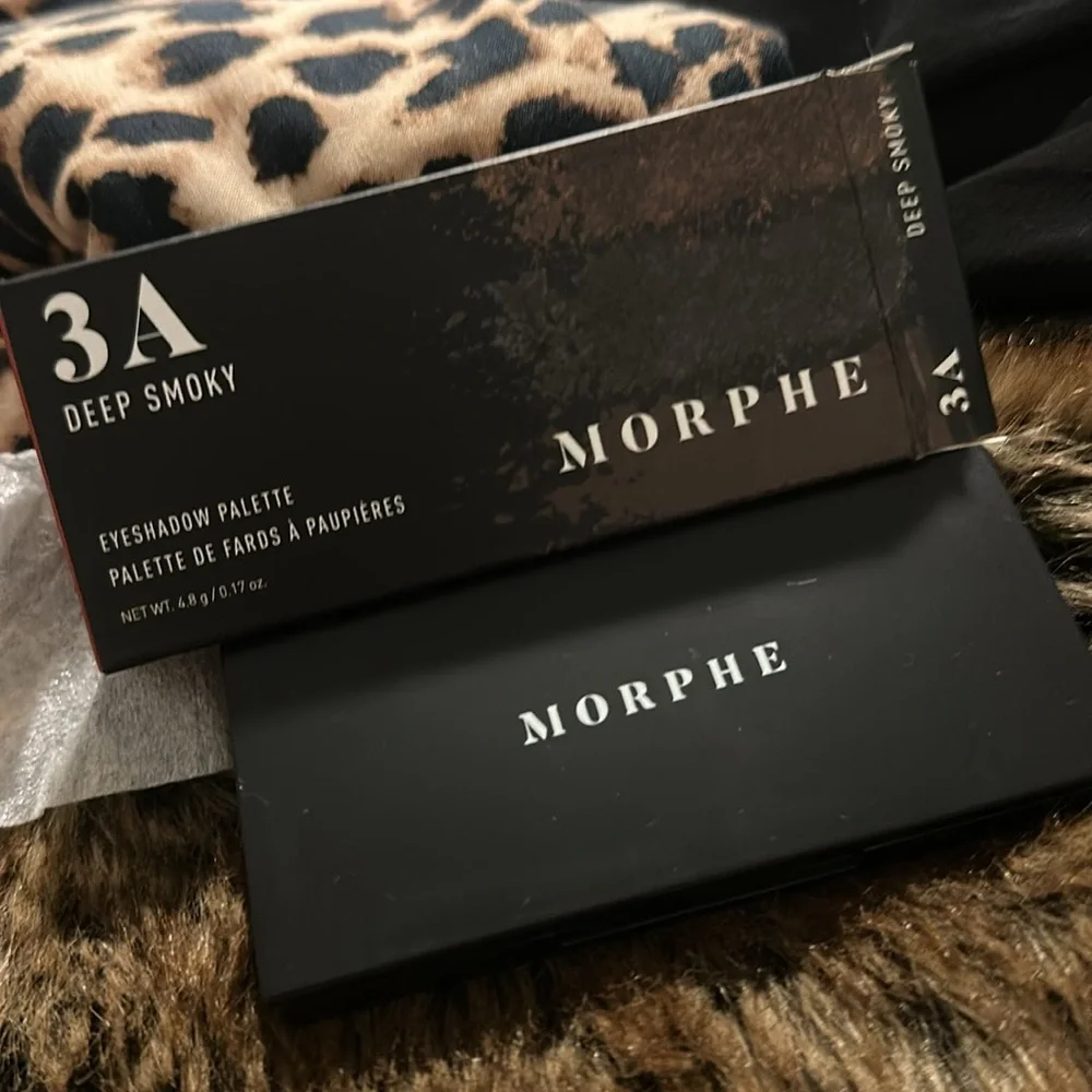 NIB Morphe Deep Smoky Eyeshadow